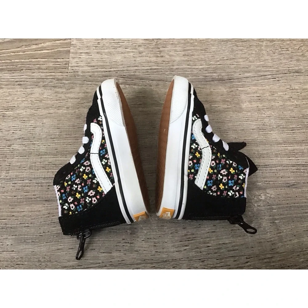 Vans Sk8-Hi Zip Ditsy Floral Black/Multi Toddler Size 4 Sneakers Zip Back